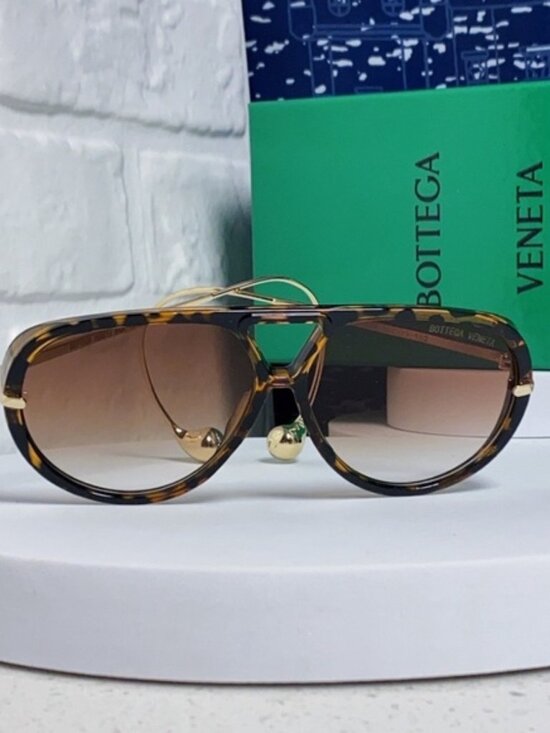 Bottega Veneta Women\'s Sunglasses main image 4